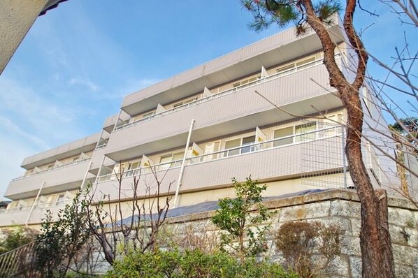 エクセル百合丘の物件外観写真